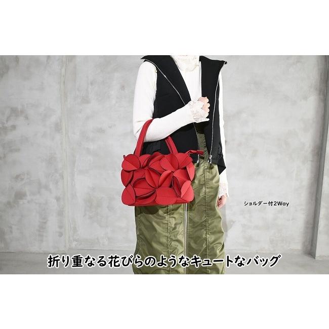 折り重なる花びらのよう・柔らか素材 3D サークル 2WAY 手提げ バッグ 384A#バッグ #トートバッグ #レディースバッグ #ショルダーバッグ #ポシェット　#スマホ | 