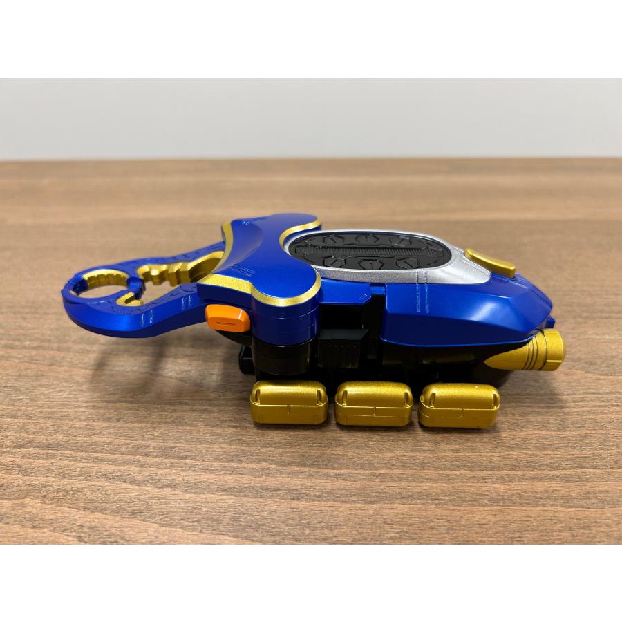 中国バンダイ限定 仮面ライダーガタック DXガタックゼクター 【公式通販】