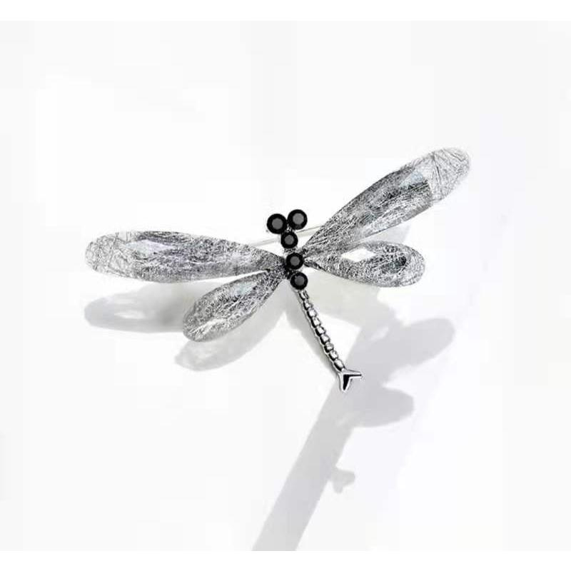トンボ 南洋真珠 ピンブローチ ブローチ 蜻蛉 アクセサリー 貴金属 アクセ トンボブローチ ブローチ アクセサリー パーティー 釣り キャンプ 登山