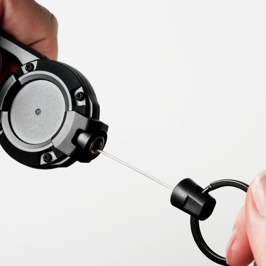 リールキーホルダー 伸縮自在リール搭載 マグネット内臓キーリール