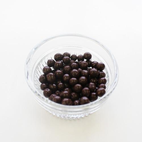 注文割引 クリスパールダーク 100g チョコレート カレボー シリアル トッピング デコレーション クリスマス バレンタイン