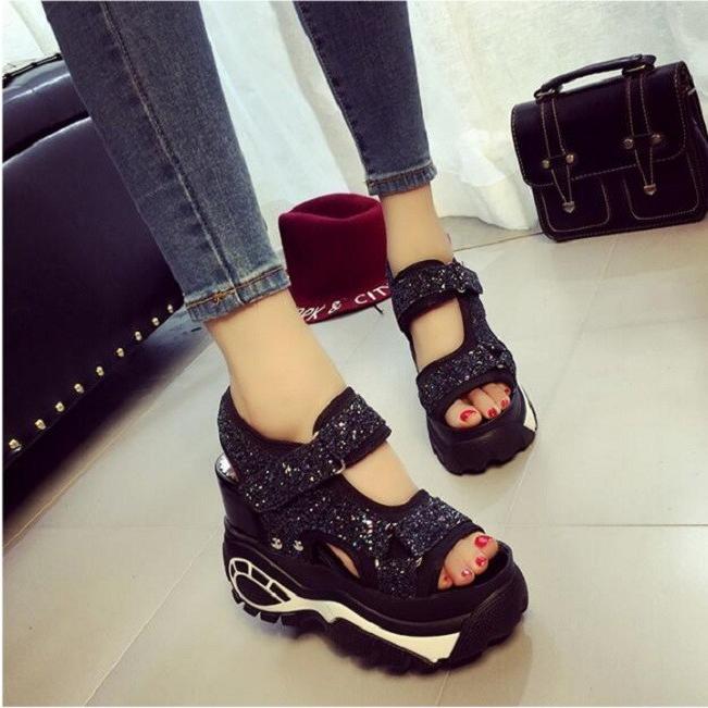 レディースイサンダル ママサンダル 厚底サンダル カジュアル ナチュラル歩きやすい おしゃれ黒白 Kt 093 Kt 093 Ccqueen 通販 Yahoo ショッピング