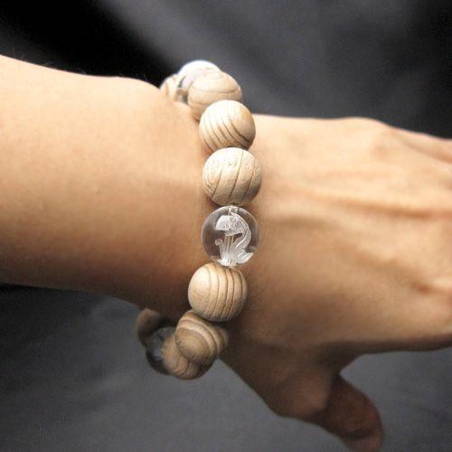 パワーストーン 数量限定入荷 保証書 屋久杉 ブレスレット 四神模様入り水晶 ギャランティーカード付12mm玉 屋久島 縄文杉 数珠 世界遺産 メール便不可 |  | 02