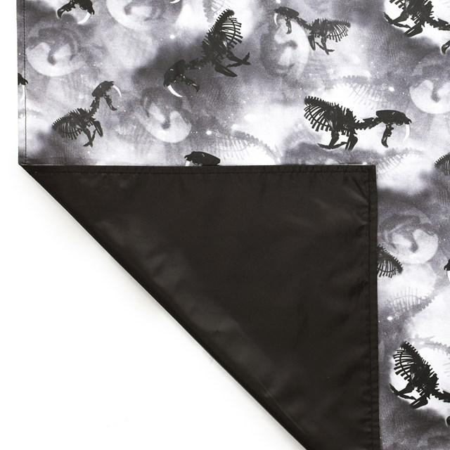 M Mika Ninagawa Colorful Candy Style レジャーシート モノトーン レジャーシート 子供 一人用 遠足 敷物 蜷川実花 N Colorful Candy Style 通販 Yahoo ショッピング