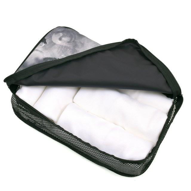 M Mika Ninagawa Colorful Candy Style トラベルポーチ 小 モノトーン レディース 蜷川実花 W Colorful Candy Style 通販 Yahoo ショッピング