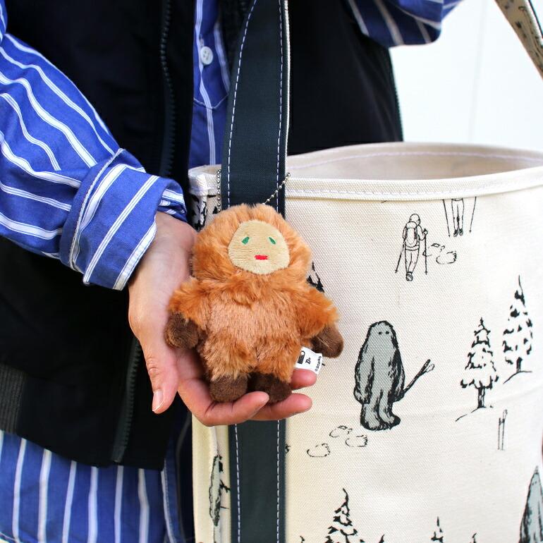 キーホルダー ぬいぐるみ おしゃれ CLASKA クラスカ そぼろのぬいぐるみ バッグチャーム (イエティ/ビッグフット/黒猫) | CLASKA Gallery & Shop ”DO” | 02