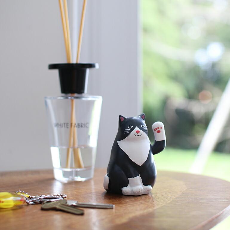 ネコ 猫 招き猫 人形 ソーラーパネル 太陽光 オブジェ KIKKERLAND キッカーランド Solar Cat ソーラーキャット | KIKKERLAND | 01