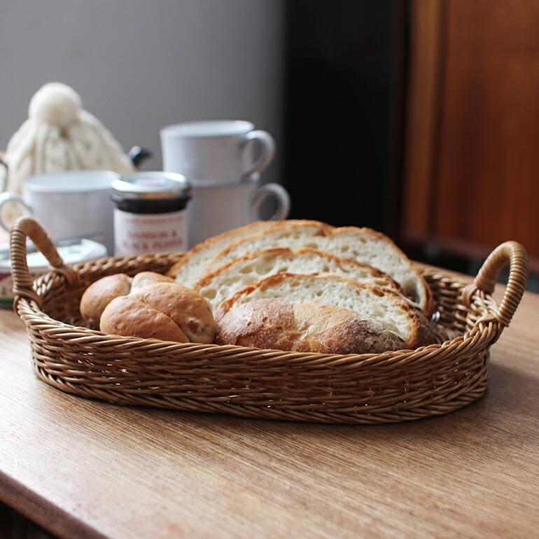 バスケット トレイ かご オーバル 持ち手 樹脂製 ラタン 水に強い ハンドメイド ユティル ナイール オーバルトレイ L | UTILE | 01