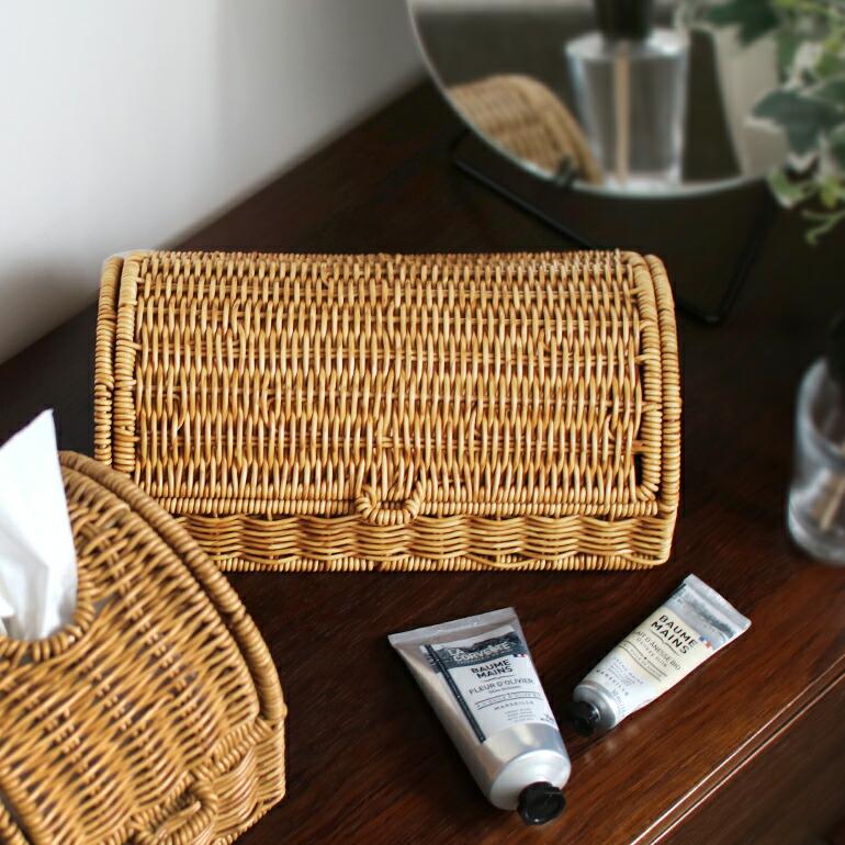 バスケット 蓋付き かご 浅型 樹脂製 ラタン 水に強い ハンドメイド ユティル ナイール ふた付ローバスケット | UTILE | 01