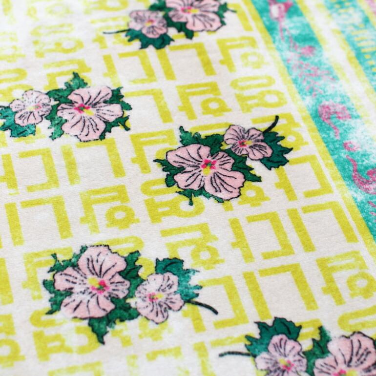 ラグ マット おしゃれ 小さめ 玄関 韓国 ムクゲ ヴィンテージ風 洗濯可 HERE ヒア Washable Rug "Hibiscus Syriacus" | ブランド登録なし | 05