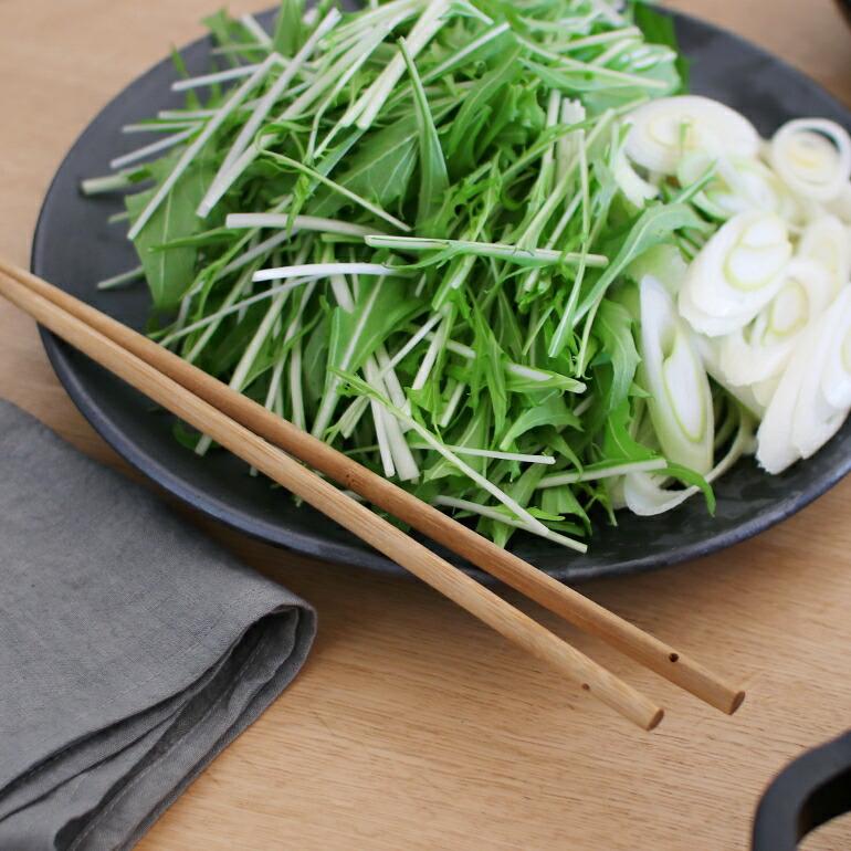 菜箸 さいばし 三角形 転がりにくい 持ちやすい 軽量 竹 ナチュラル 三角菜箸 すす竹｜cdcstores