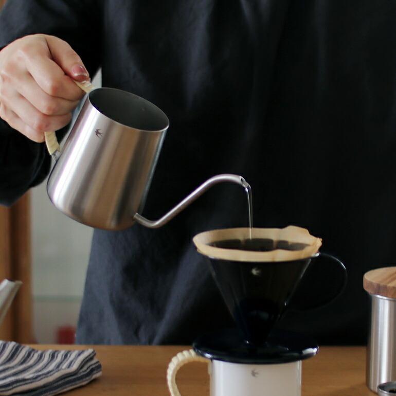 ドリップポット 390ml 1〜4杯分 ステンレス 持ち手ラタン 籐 シンプル スタイリッシュ ツバメ  グローカルスタンダードプロダクツ | GLOCAL STANDARD PRODUCTS | 01