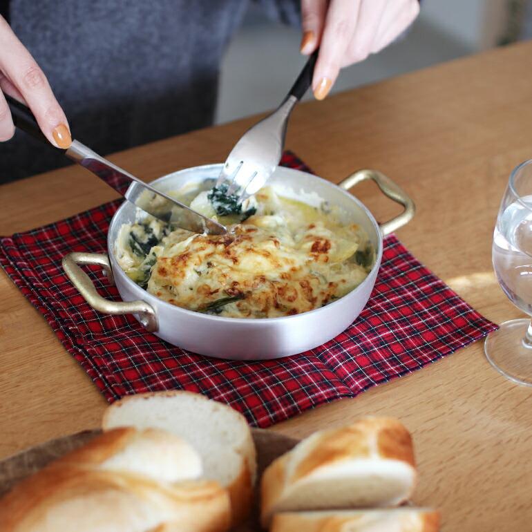 ローストパン 丸皿 深皿 直径16cm 600ml アルミ製 直火 オーブン アウトドア キャンプ イタリア オティネッティ ローストパン | ブランド登録なし | 05