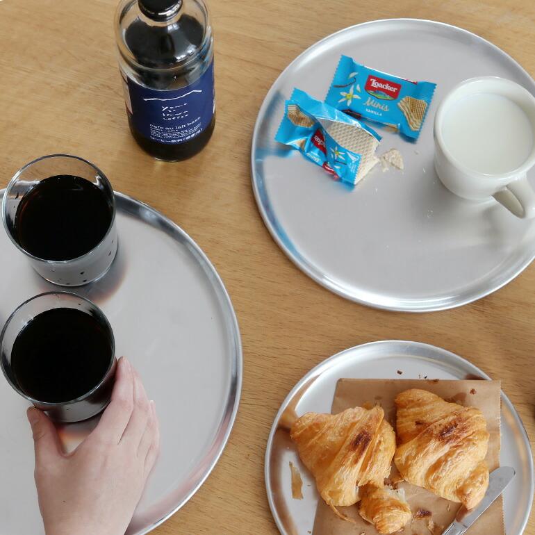 トレイ アルミ 円形 シンプル シルバー PUEBCO プエブコ ALUMINIUM ROUND TRAY Φ10" 25cm  食器 お盆 アクセサリー ディスプレイ | PUEBCO | 04