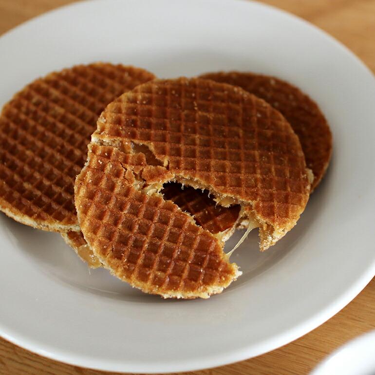 ストループワッフル クリスピーサンド 缶入り ギフト キャラメルシロップサンド シナモン 伝統菓子 8枚入 250g オランダ産 | ブランド登録なし | 02