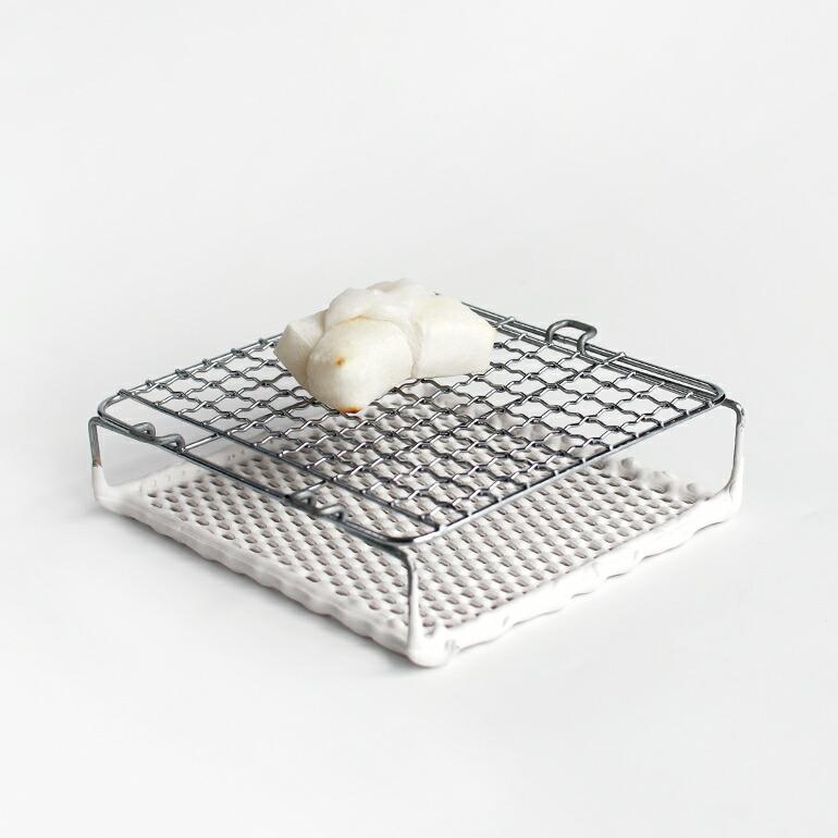 焼網 セラミック トースト 餅 炭火焼感覚 もっちり 遠赤外線 ガスコンロ専用 卓上セラミック焼網 白 | ブランド登録なし