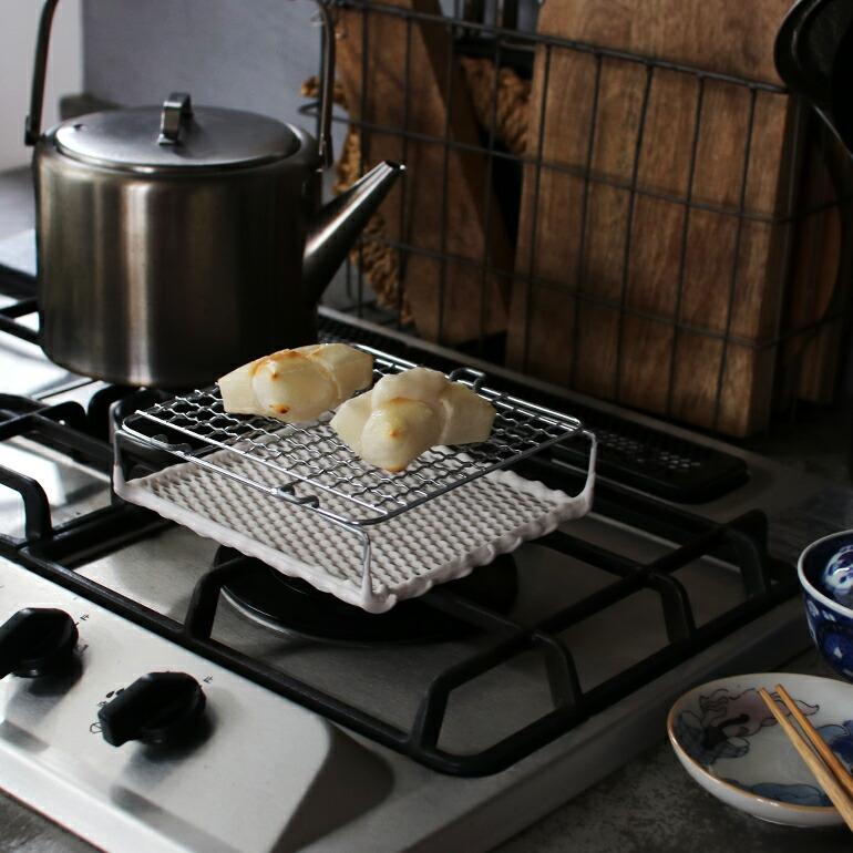 焼網 セラミック トースト 餅 炭火焼感覚 もっちり 遠赤外線 ガスコンロ専用 卓上セラミック焼網 白 | ブランド登録なし | 04