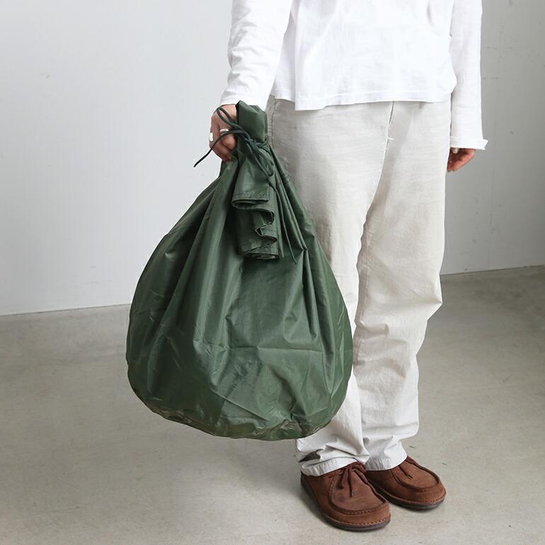 ミリタリー 軍放出品 ドライバッグ インナーバッグ 米軍 アメリカ 防水 オリーブ WATERPROOF CLOTHING BAG ラバーライニング USED | ブランド登録なし | 01