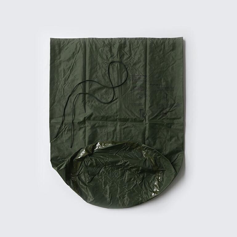 ミリタリー 軍放出品 ドライバッグ インナーバッグ 米軍 アメリカ 防水 オリーブ WATERPROOF CLOTHING BAG ラバーライニング USED | ブランド登録なし | 04