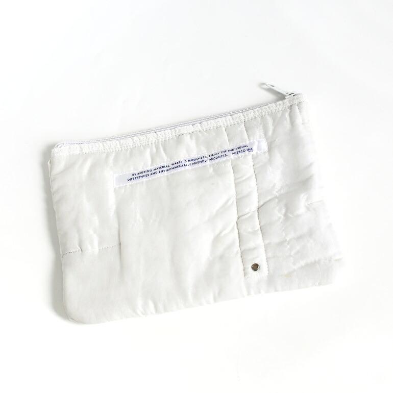 PCケース タブレットケース ラップトップケース 13インチ PUEBCO プエブコ  リメイク ホワイト WHITE QUILTED SNOW JACKET LAPTOP CASE