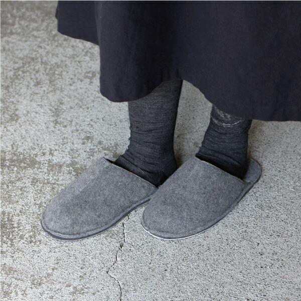 スリッパ メンズ レディース おしゃれ シンプル フェルト 無骨 ライトグレー プエブコ PUEBCO SLIPPER 22.5-25cm 25-28.5cm | PUEBCO | 02