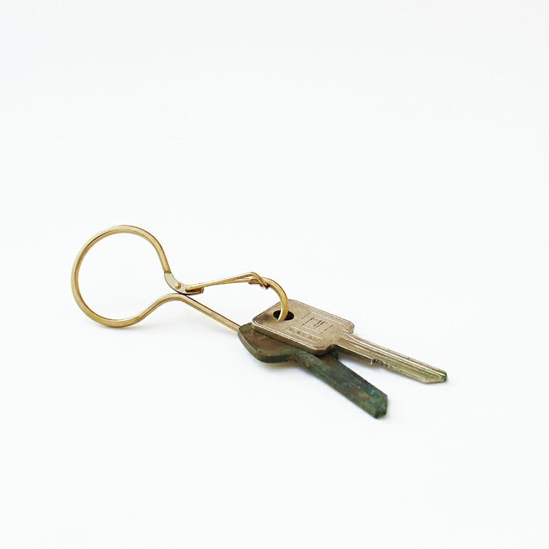 キーホルダー おしゃれ ゴールド ステンレス シンプル アメリカ 軽量 薄型 NITE IZE ナイトアイズ INFINI-KEY BRASS | NITE IZE | 01