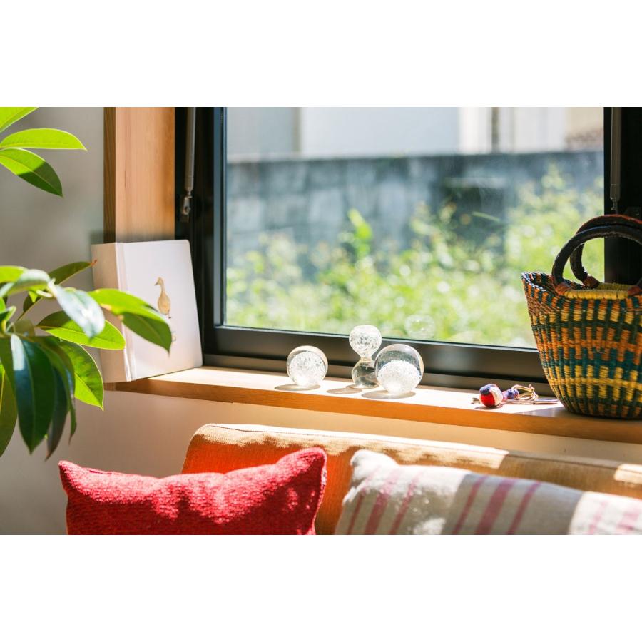 ペーパーウェイト SECCA 置物　ガラス工芸　ガラス細工 オブジェ 文鎮 ペーパーウェイト 雪花 セッカ 球型 Lサイズ SECCA 2 |  | 01