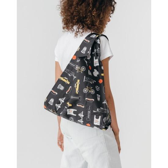 エコバッグ BAGGU 正規品 STANDARD BAGGU 折りたたみ ショッピングバッグ バグゥ スタンダード バグゥ 日本限定 ニューヨーク |  | 01