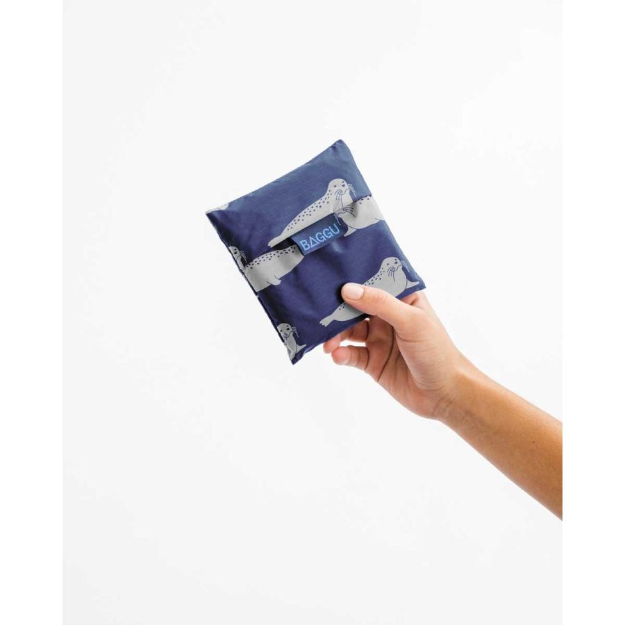 エコバッグ BAGGU 正規品 STANDARD BAGGU 収納ポーチ 折りたたみ ショッピングバッグ バグゥ スタンダード 日本限定モデル アザラシ | BAGGU | 02