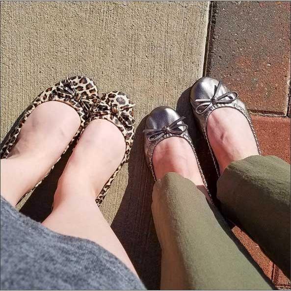 携帯シューズ FITKICKS サイドキックス Mサイズ ルームシューズ レディース 収納ポーチ 携帯スリッパ フィットキックス SIDEKICKS M エナジーシルバー |  | 06