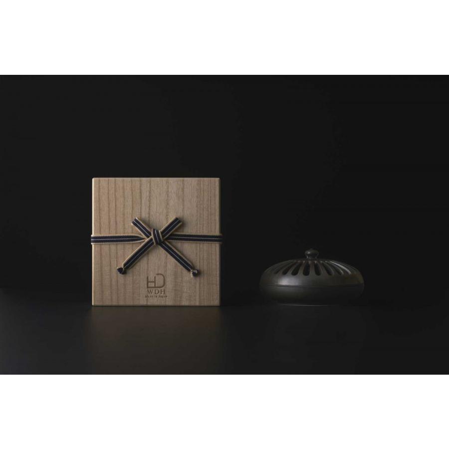 蚊取り線香入れ WDH 線香炉 ギフト 桐箱入り 蚊遣り 蚊やり器 蚊遣り ダブリューディーエイチ 炭 |  | 01