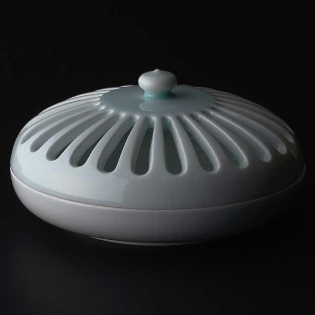 蚊取り線香入れ WDH 線香炉 ギフト 桐箱入り 蚊遣り 蚊やり器 蚊遣り ダブリューディーエイチ 青磁 | 