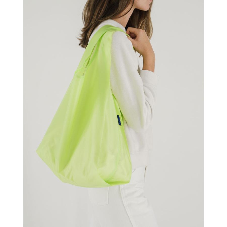 エコバッグ BAGGU 正規品 STANDARD BAGGU 無地シリーズ 定番サイズ 折りたたみ ショッピングバッグ バグゥ ライムグリーン | BAGGU | 02