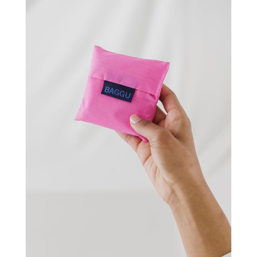 エコバッグ BAGGU 正規品 BABY BAGGU 無地 レジ袋 ポーチ付き 小さめサイズ 折りたたみ ショッピングバッグ バグゥ ブライトピンク | BAGGU | 03
