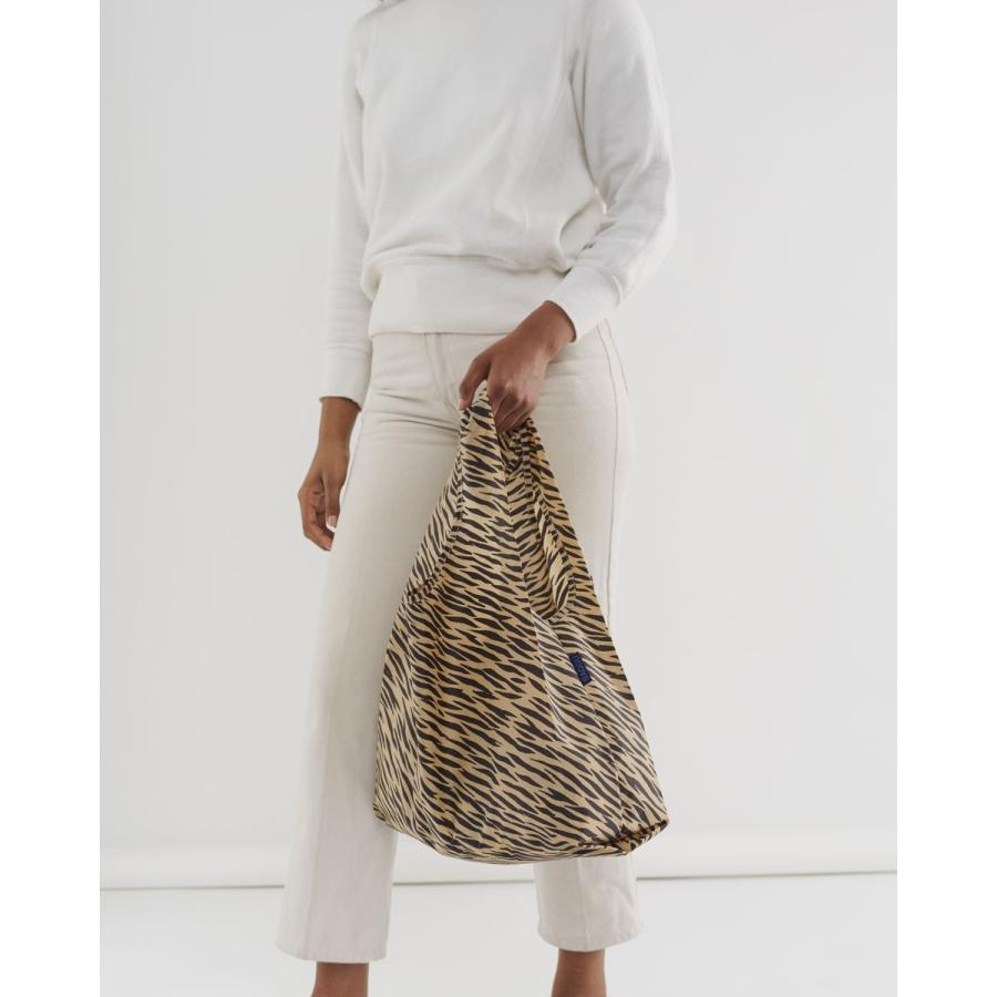 エコバッグ BAGGU 正規品 STANDARD BAGGU レジ袋 コンパクト ポーチ付き 折りたたみ ショッピングバッグ バグゥ タイガーストライプ | BAGGU | 03