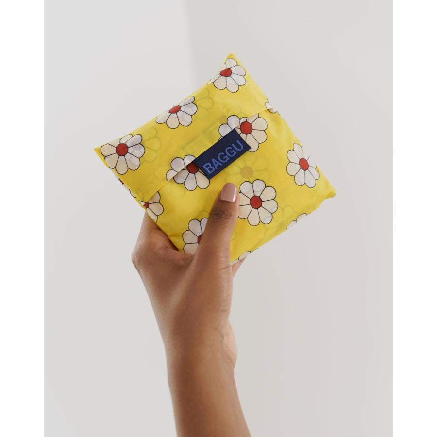 エコバッグ BAGGU 正規品 STANDARD BAGGU レジ袋 コンパクト ポーチ付き 折りたたみ ショッピングバッグ バグゥ イエローデイジー | BAGGU | 04