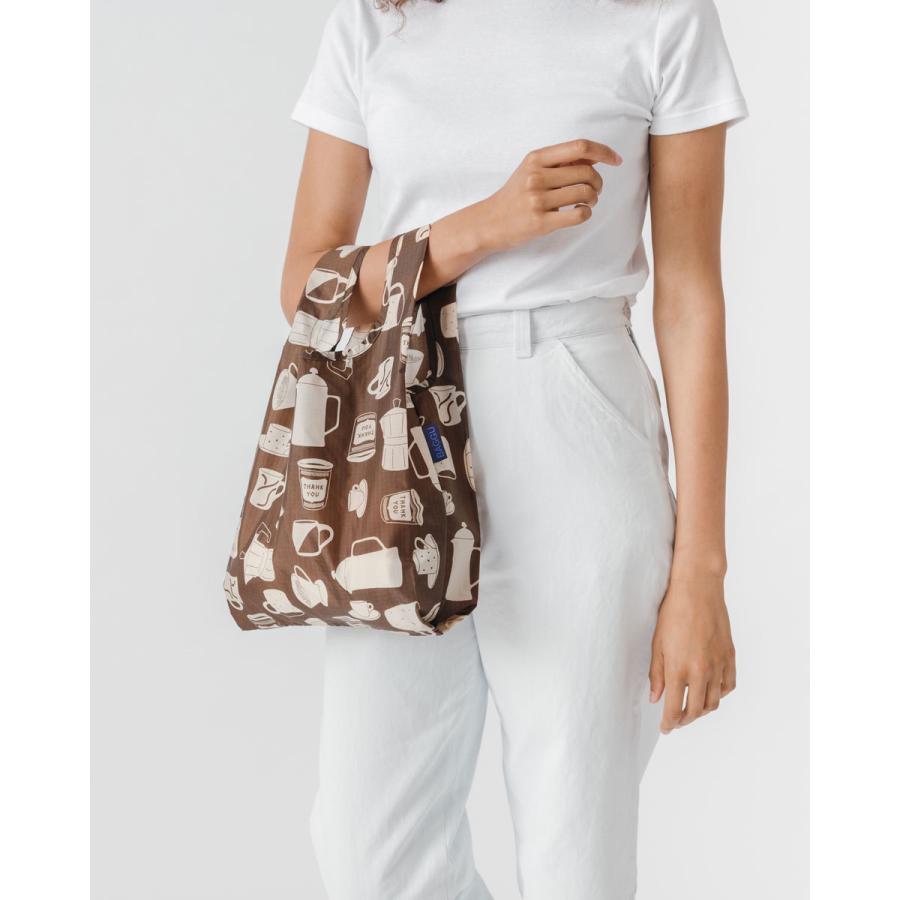 エコバッグ BAGGU 正規品 BABY BAGGU 復刻モデル レジ袋 ポーチ付き 小さめ シンプル 折りたたみ ショッピングバッグ バグゥ コーヒー | BAGGU | 01