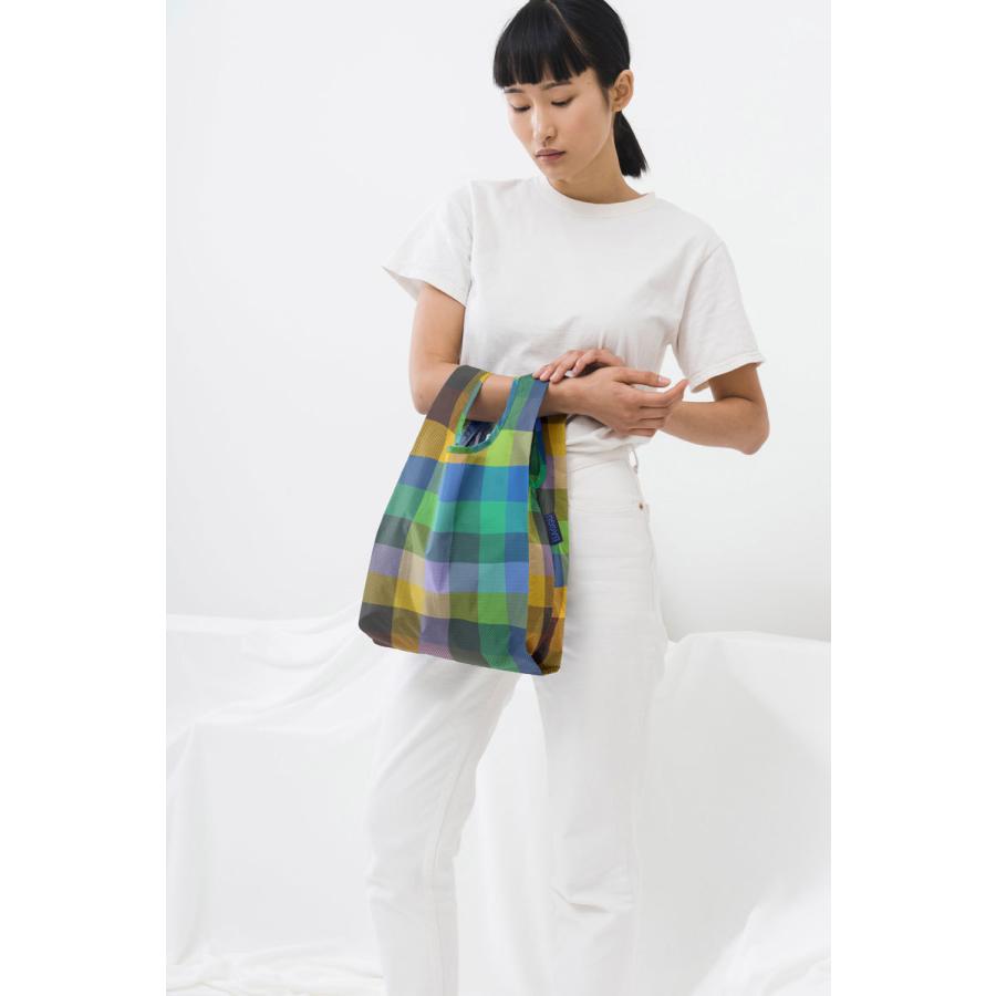 エコバッグ BAGGU 正規品 BABY BAGGU レジ袋 ポーチ付き 小さめ シンプル 折りたたみ ショッピングバッグ バグゥ マドラス グリーン | BAGGU | 01