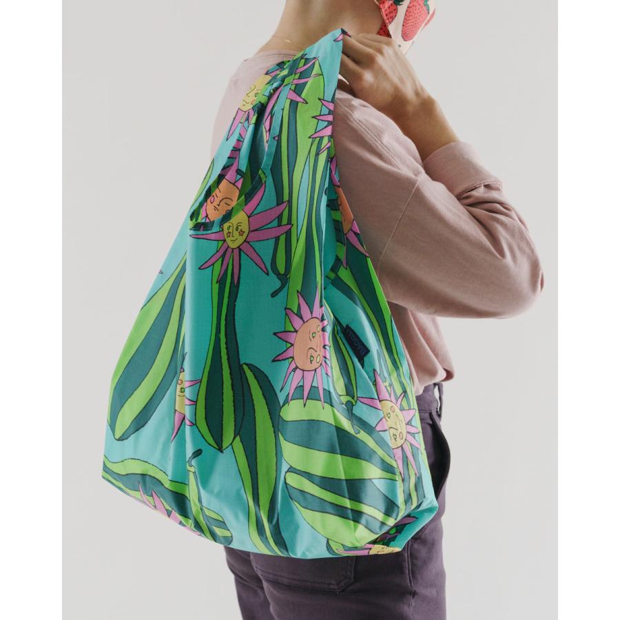 エコバッグ BAGGU 正規品 STANDARD BAGGU コンパクト マチ広 大きめサイズ 収納ポーチ 折りたたみ バグゥ ズッキーニ | BAGGU | 02