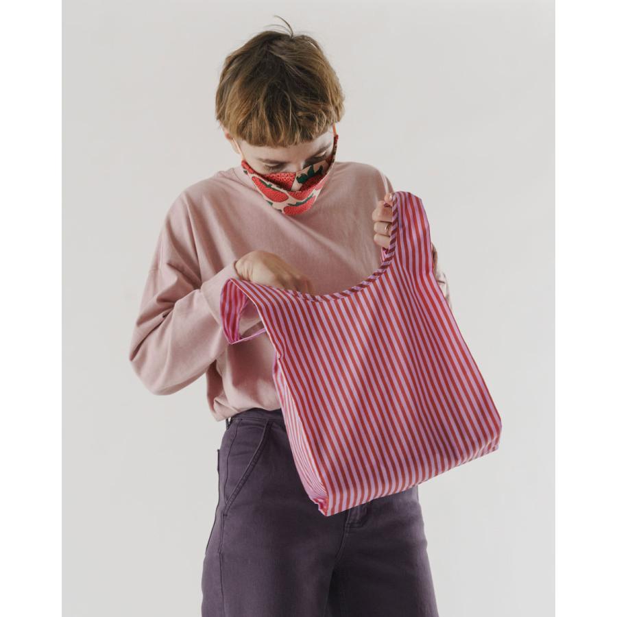エコバッグ BAGGU 正規品 BABY BAGGU コンパクト マチ広 小さめサイズ 収納ポーチ 折りたたみ バグゥ ストライプ チェリーレッドxピンク | BAGGU | 01