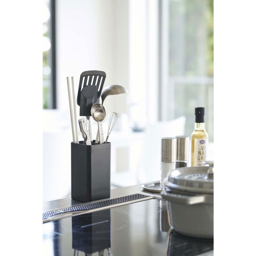 カトラリーケース 山崎実業 Tower 蓋付きカトラリースタンド おしゃれ シンプル 白 黒 仕切り付き ホコリ防止 カトラリー収納 箸入れ 箸立て Yamazaki ブラック 957 美しく暮らす C D F 通販 Yahoo ショッピング