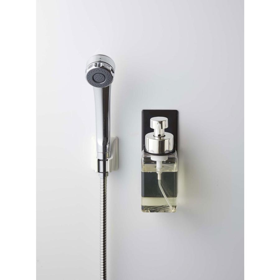 ソープディスペンサー 正規品 TOWER タワー マグネットディスペンサーホルダー 泡タイプ シンプル おしゃれ ハンドソープ 詰め替え用ボトル 山崎実業 ブラック | tower | 02