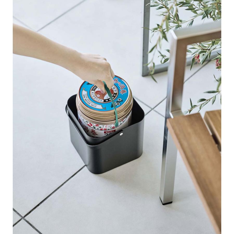 蚊取り線香入れ 正規品 TOWER タワー そのまま入れられる蚊取り線香ポット 黒 シンプル おしゃれ 蚊遣り 蚊やり器 山崎実業 角形 ブラック | tower | 08