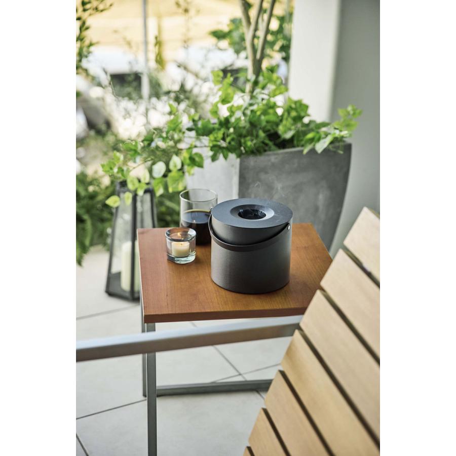 蚊取り線香入れ 正規品 TOWER タワー そのまま入れられる蚊取り線香ポット 黒 シンプル おしゃれ 蚊遣り 蚊やり器 山崎実業 丸形 ブラック | tower | 04