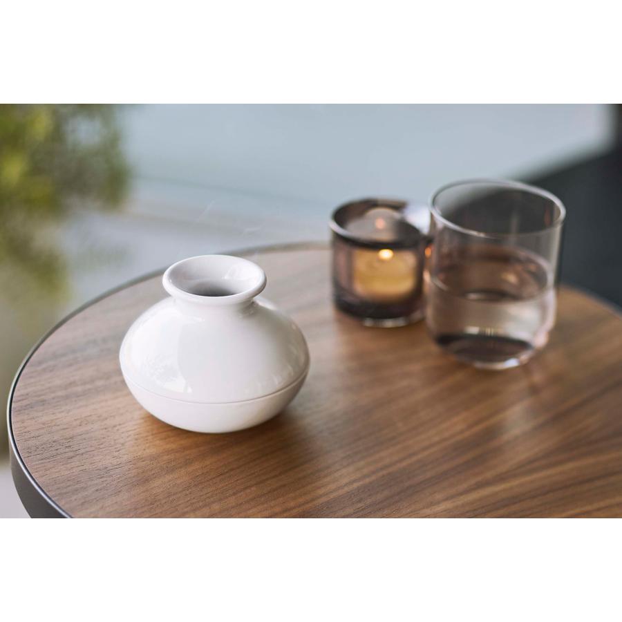 蚊取り線香入れ 正規品 TOWER タワー 蚊取りポット ミニ おしゃれ 蚊取り線香 ミニ 小巻 3時間タイプ 蚊遣り 蚊やり器 山崎実業 ホワイト | tower | 05