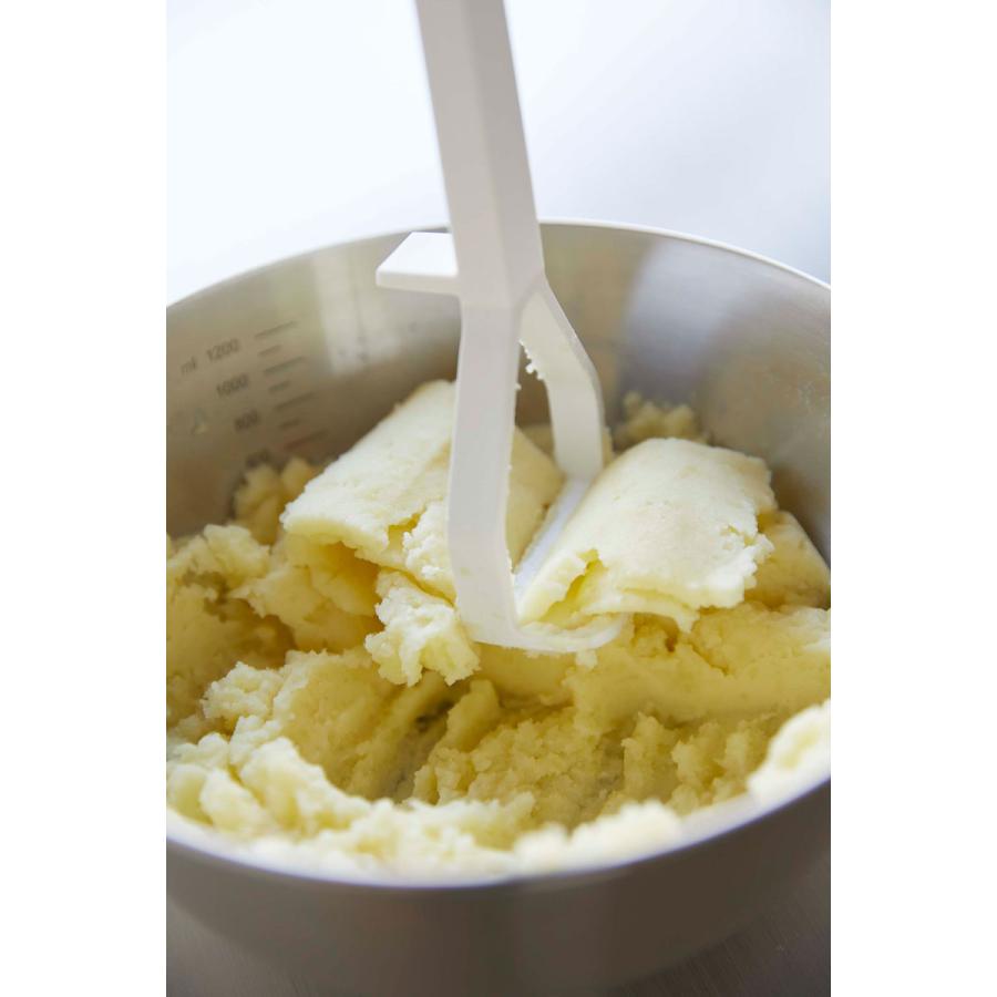 キッチンツール 正規品 TOWER タワー シリコーンハンドル ポテトマッシャー 便利 先端浮く構造 使いやすい つぶし機 じゃがいも 山崎実業 ホワイト | tower | 07