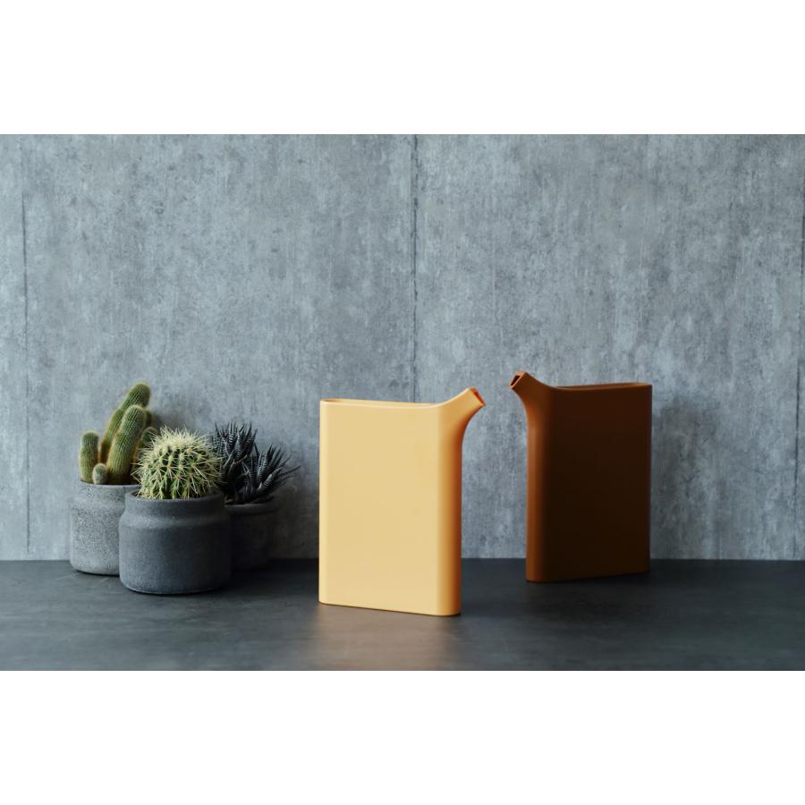 ジョーロ ideaco イデアコ Mizusashi ブック型ジョーロ ミズサシ 水やり ガーデニング 多肉植物 観葉植物 じょうろ 水差し 正規品 モスグリーン |  | 06