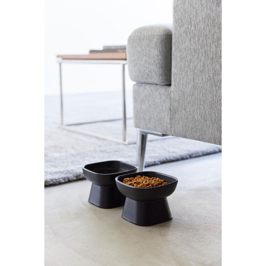 ペットフードボウル nooks ヌークス 食べやすい高さ陶器ペットフードボウル 犬猫用 陶器製 食洗機対応 ペット用品 山崎実業 正規品 ブラック | 山崎実業 | 06