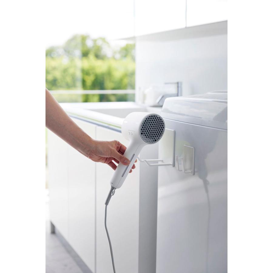 ドライヤーホルダー 正規品 tower タワー マグネットドライヤー＆コードホルダー マグネット収納 コード収納 ドライヤー収納ラック 山崎実業 ホワイト | tower | 05