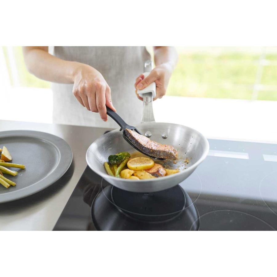 フライ返し tower タワー シリコーンハンドルロングターナー S そのまま置ける 引っ掛け 食洗機対応 ターナー 山崎実業 正規品 1500 ブラック | tower | 05